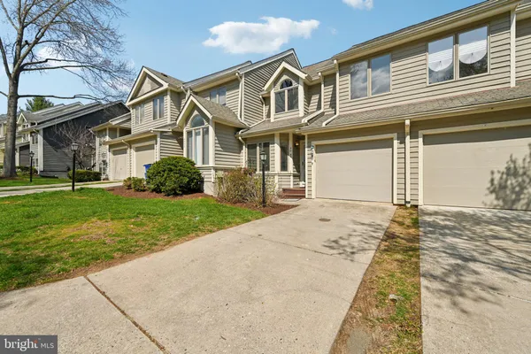 $500,000 | 5095 Columbia Road, Unit 16, Columbia, MD 21044