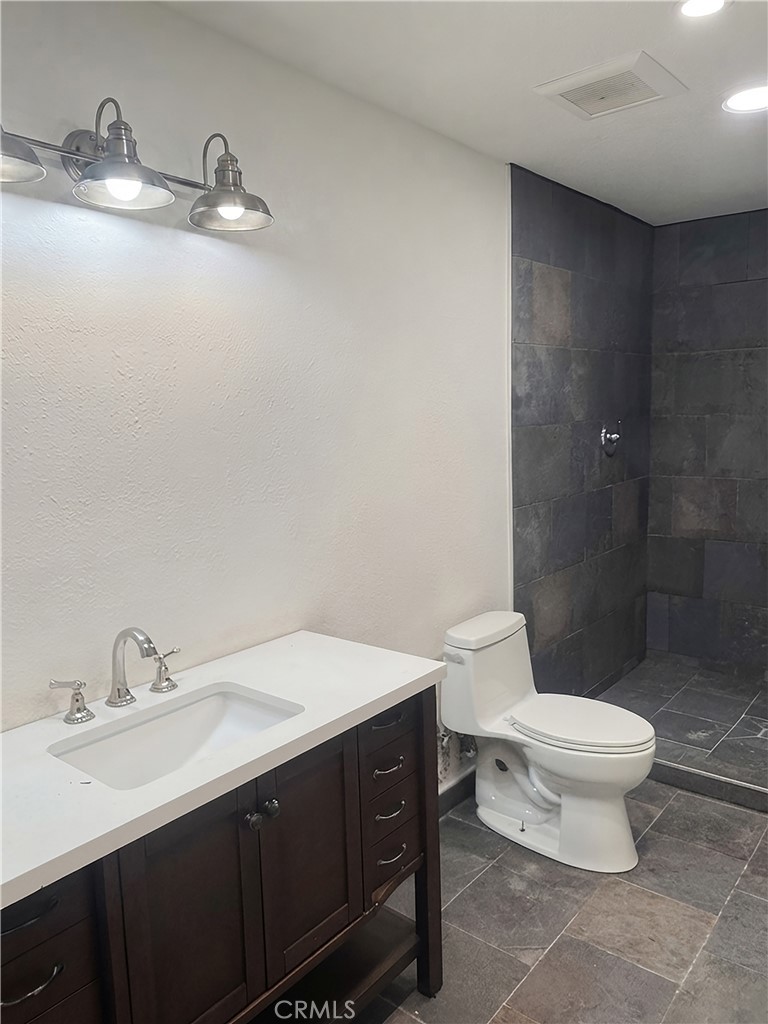 16801 Sendero Del Charro Riverside, CA 92504 - Photo 14 of 67 Gallery Image 14