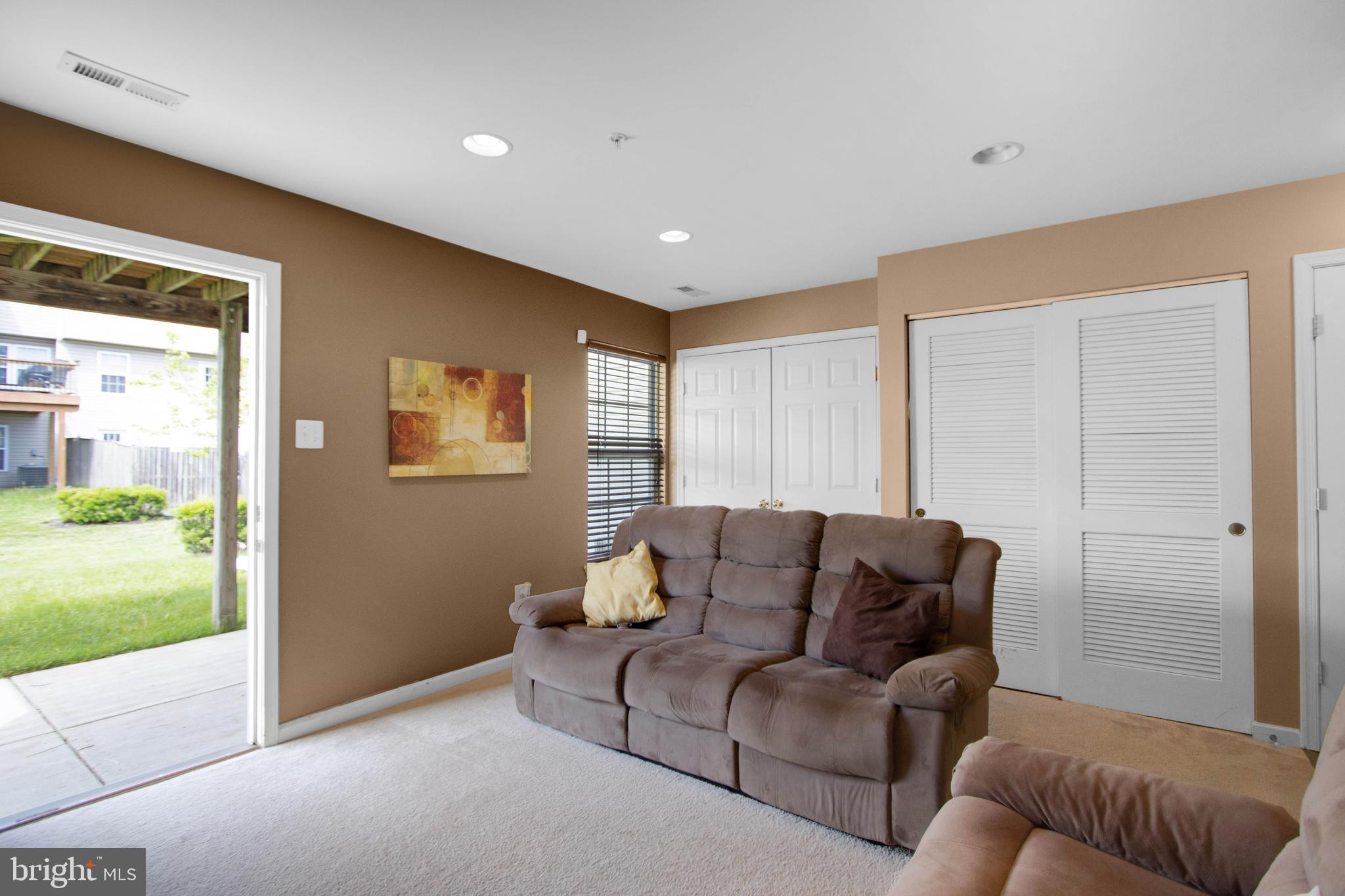 927 Tipton Road Baltimore, MD 21220 - Photo 28 of 39