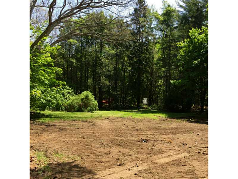 359 Harkney Hill Road Coventry, RI 02816 - Photo 3 of 14 Yard/Garden.