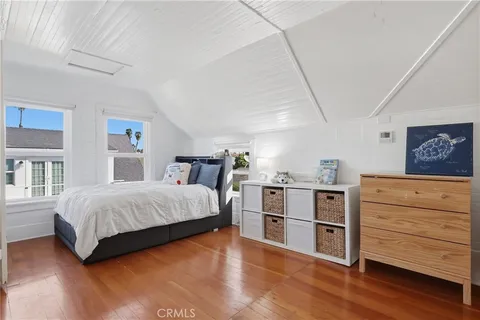 $999,000 | 242 West 17th Street, San Pedro, CA 90731