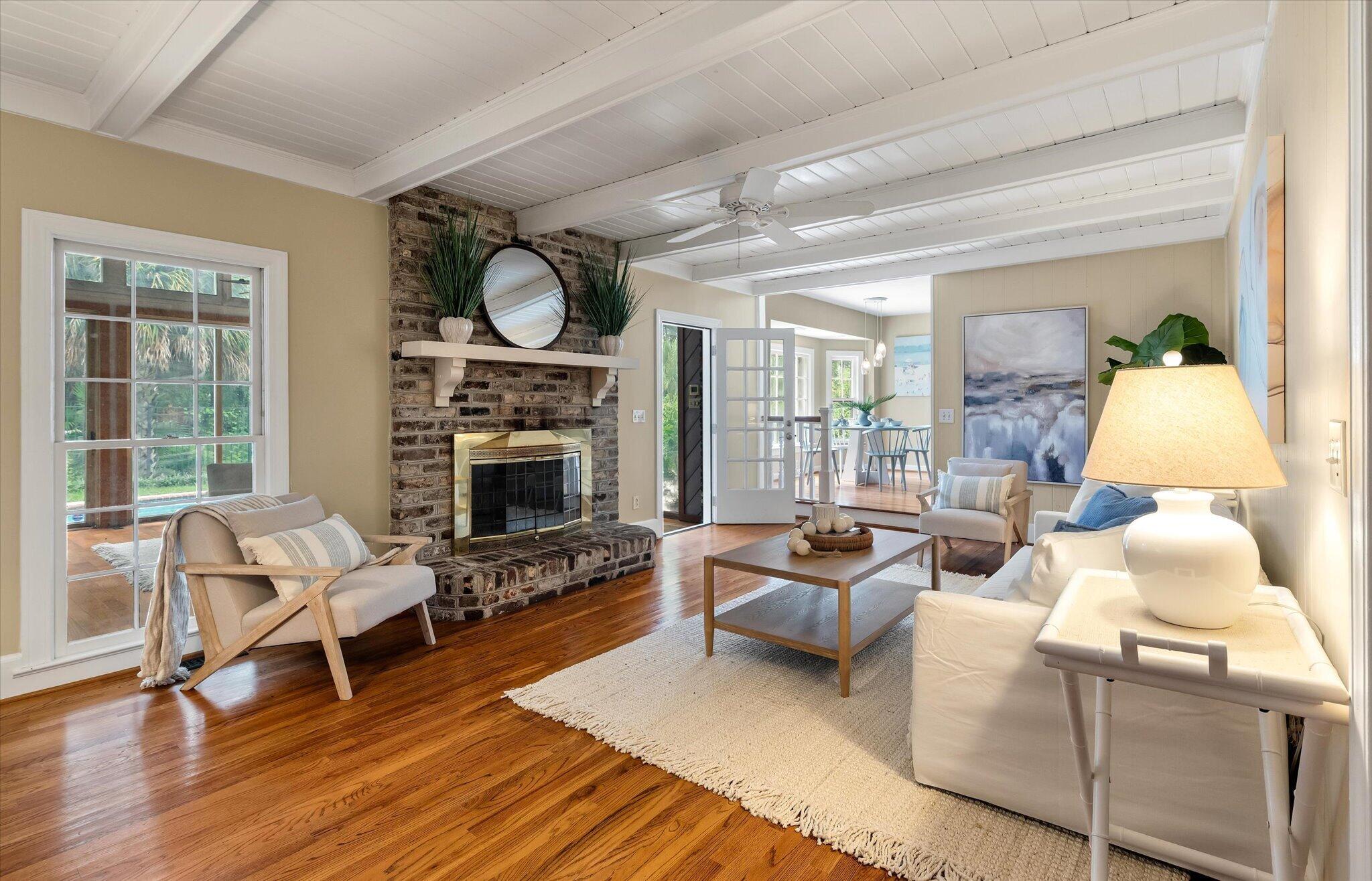 975 Harbortowne Road Charleston, SC 29412 - Photo 20 of 63 29-975 Harbortowne_i_Lowcountry_Exposure