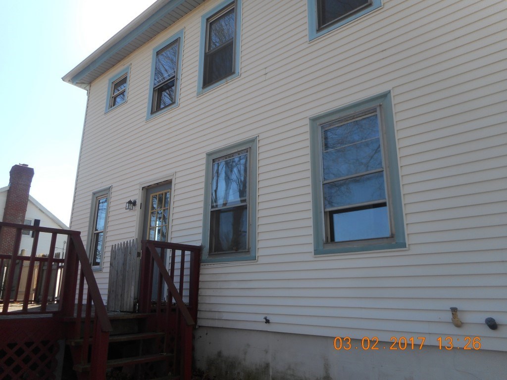 39 Clyde Street West Warwick, RI 02893 - Photo 8 of 9
