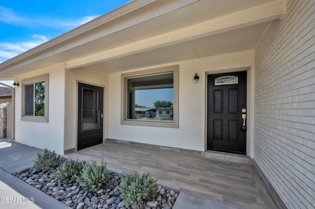 $368,000 | 420 De Leon Drive, El Paso, TX 79912