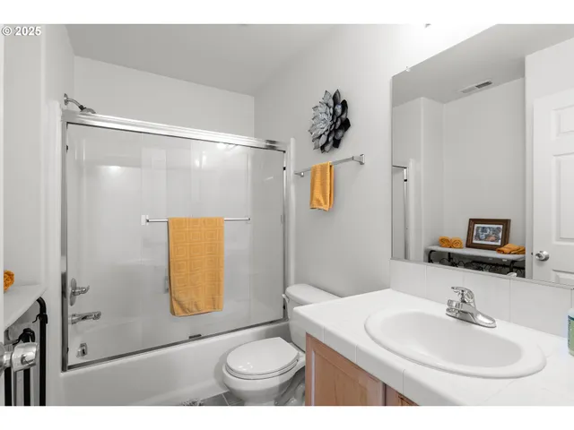 $375,000 | 3497 Southeast Brookwood Avenue, Hillsboro, OR 97123