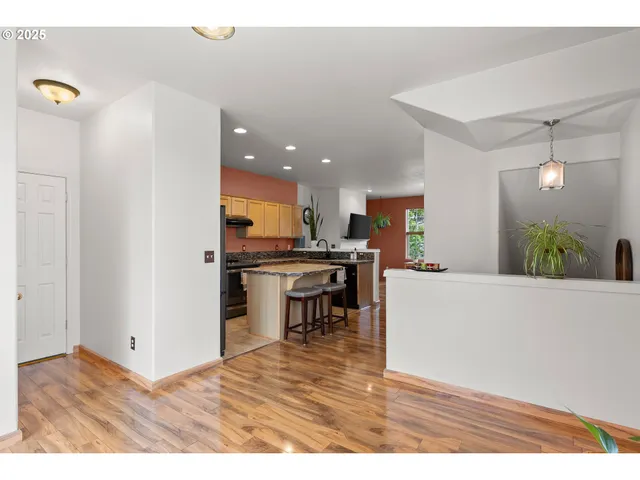 $375,000 | 3497 Southeast Brookwood Avenue, Hillsboro, OR 97123