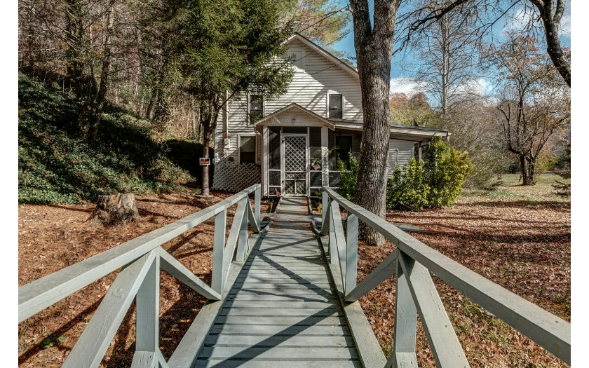 901 Midway Creek Road Murphy, NC 28906 - Photo 1 of 1 Main View