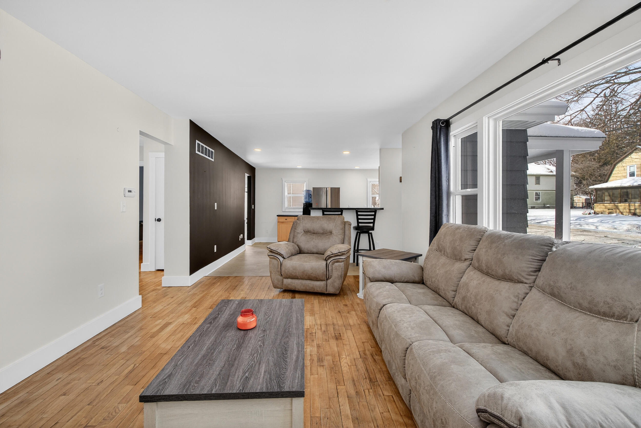 739 Randolph Street Jackson, MI 49203 - Photo 11 of 39 14_739 randolph st jackson mi - 00025