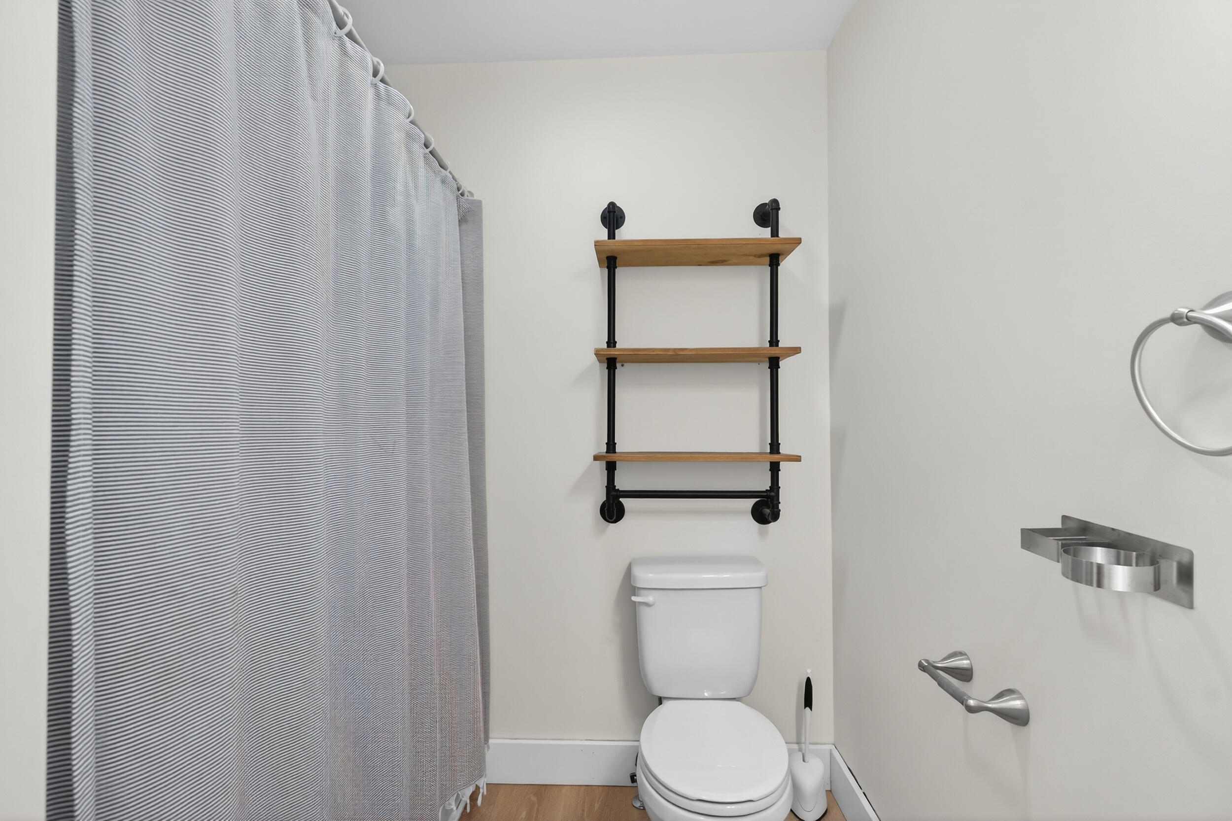 739 Randolph Street Jackson, MI 49203 - Photo 19 of 39 25_739 randolph st jackson mi - 0009