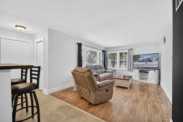 $194,900 | 739 Randolph Street, Jackson, MI 49203