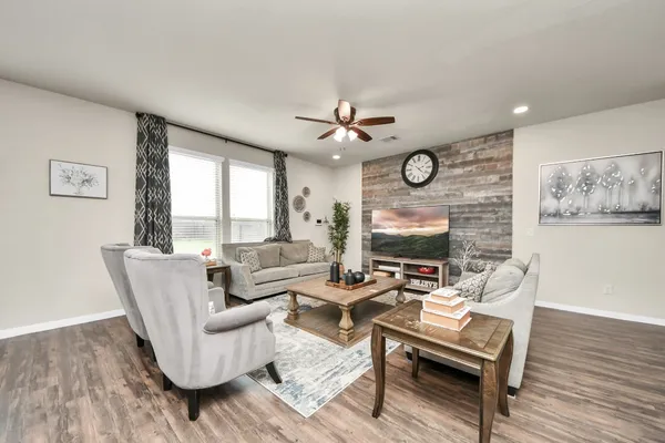 $2,500 | 15806 Winter Cypress Way, Cypress, TX 77429