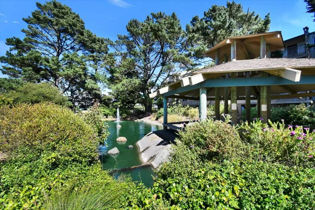 a view of a multi story residential apartment building