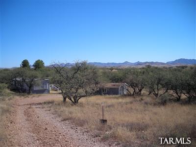 16601 West Arivaca Road Arivaca, AZ 85601 - Photo 2 of 6