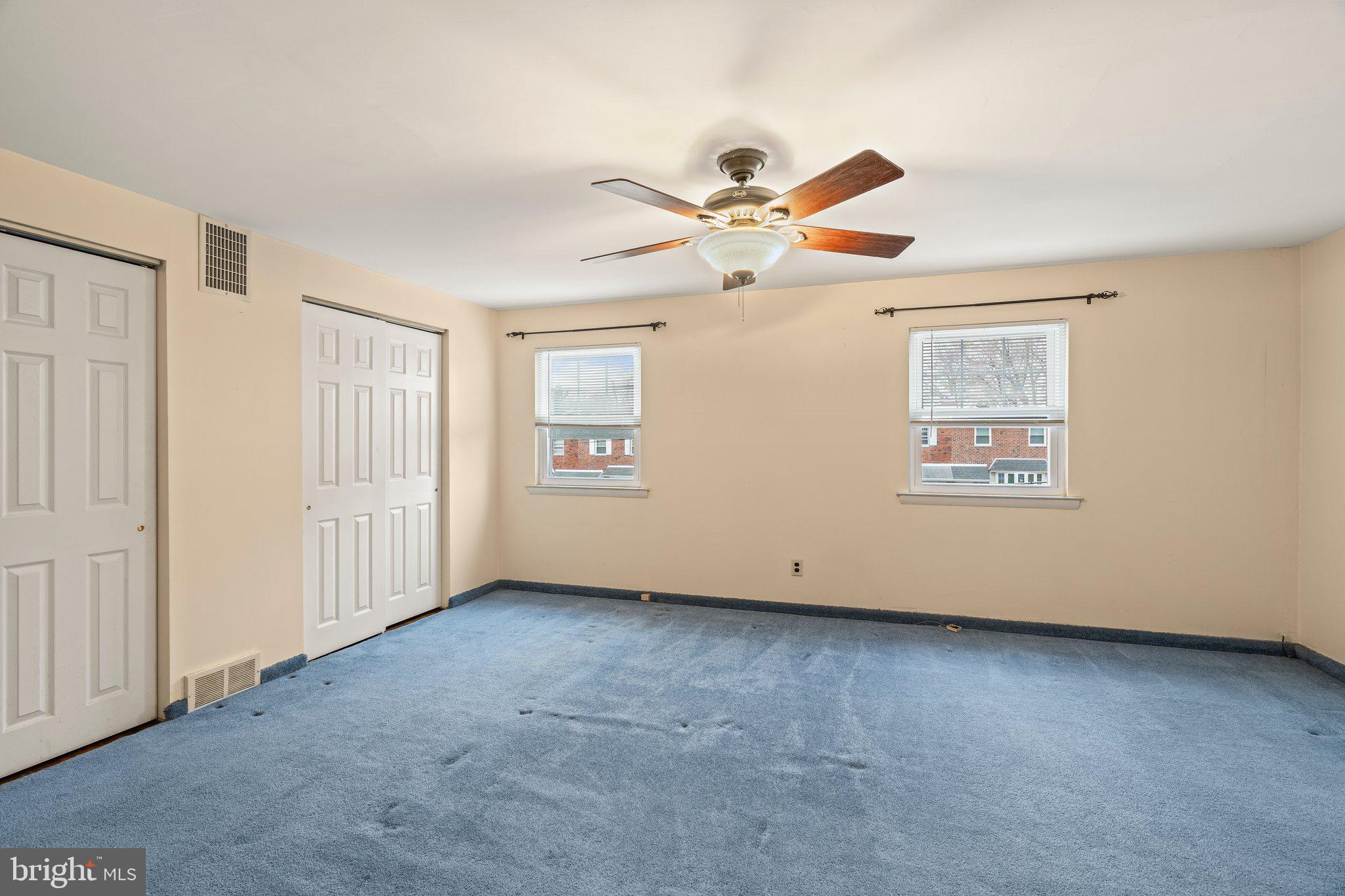 12862 Medford Road Philadelphia, PA 19154 - Photo 10 of 23 Gallery Image 10