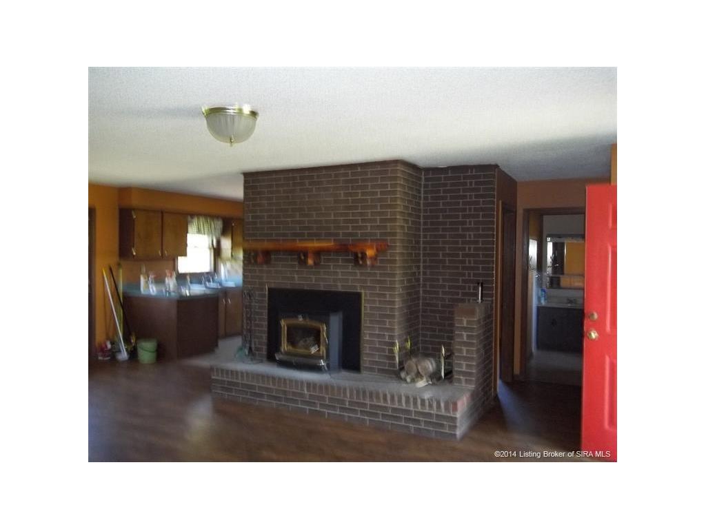 580 Lake Road Southwest Corydon, IN 47112 - Photo 5 of 7