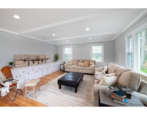 17 Mill Run Road Boxford, MA 01921 - Photo 12 of 26 a living room with furniture and view of kitchen