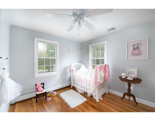 17 Mill Run Road Boxford, MA 01921 - Photo 26 of 26 a living room with furniture and a window