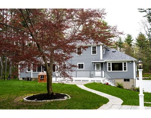 17 Mill Run Road Boxford, MA 01921 - Photo 3 of 26 a front view of house with yard and green space