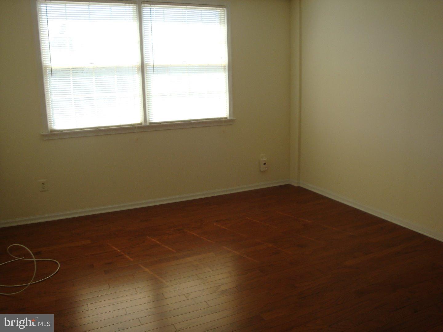 309 Haddonfield Cmns Haddonfield, NJ 08033 - Photo 7 of 10 Gallery Image 7