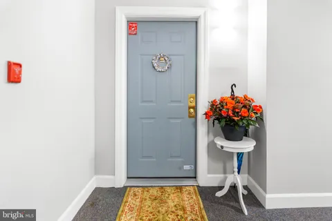 $375,000 | 603 Admiral Drive, Unit 204, Annapolis, MD 21401