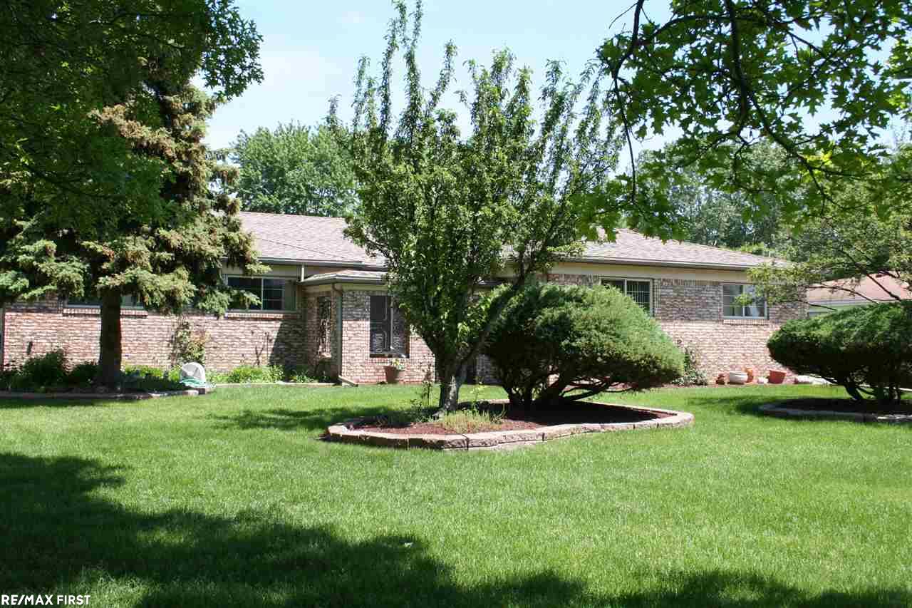 3541 Leason Road Sterling Heights, MI 48310 - Photo 2 of 44