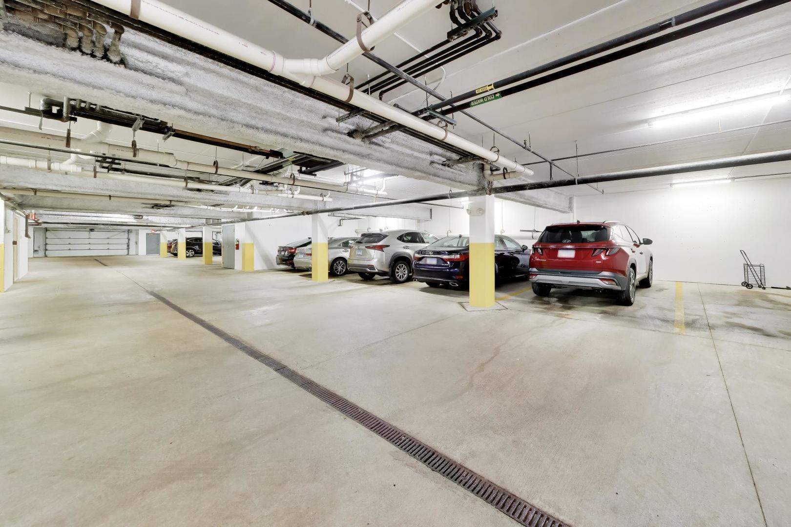 1688 Green Bay Road, Unit 404 Highland Park, IL 60035 - Photo 15 of 17