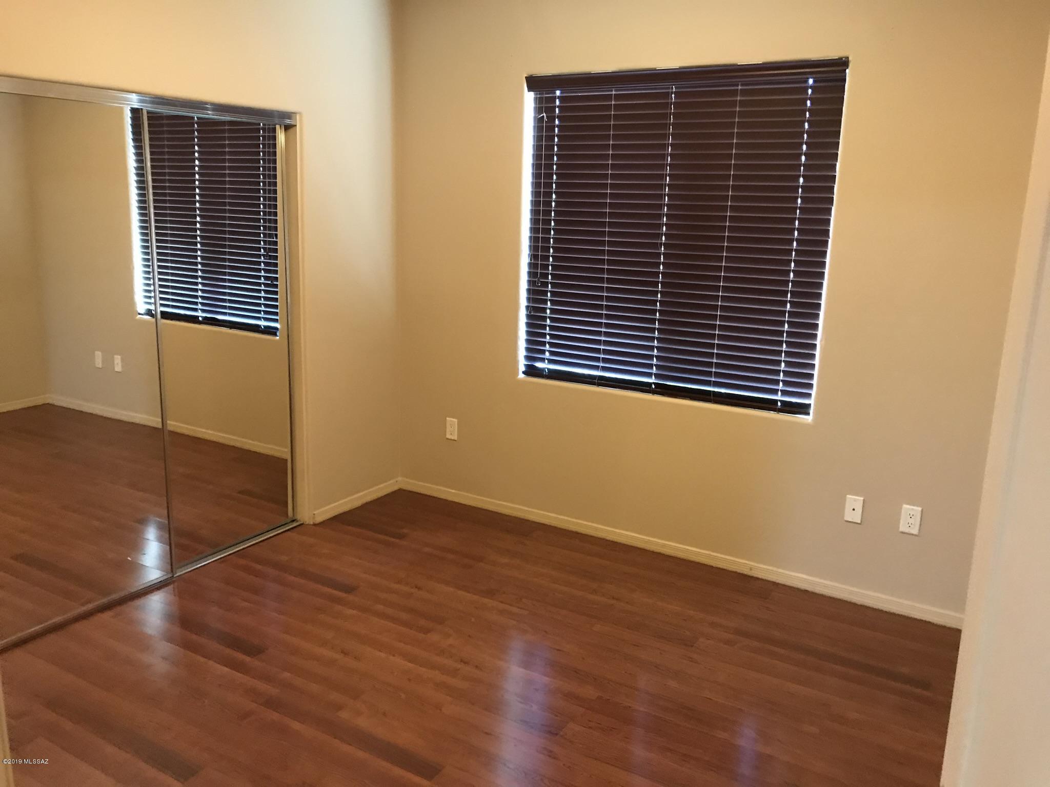 2550 East River Road, Unit 16106 Tucson, AZ 85718 - Photo 14 of 28