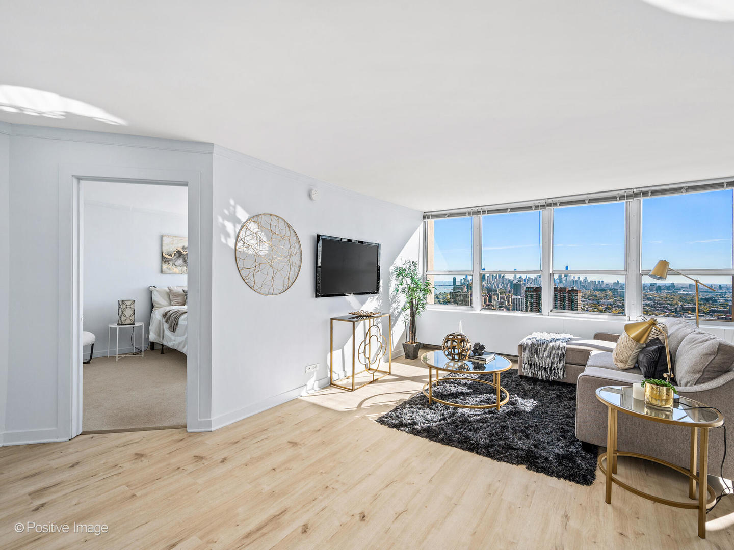 655 West Irving Park Road, Unit 5403 Chicago, IL 60613 - Photo 12 of 28 Gallery Image 12
