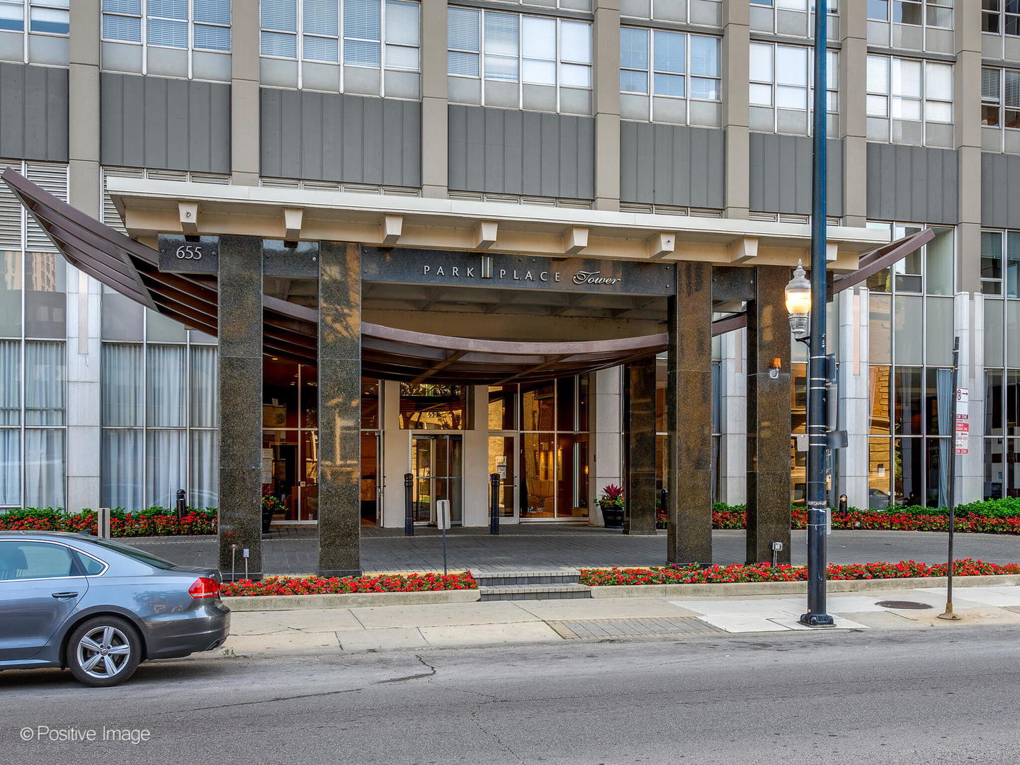 655 West Irving Park Road, Unit 5403 Chicago, IL 60613 - Photo 2 of 28 Gallery Image 2