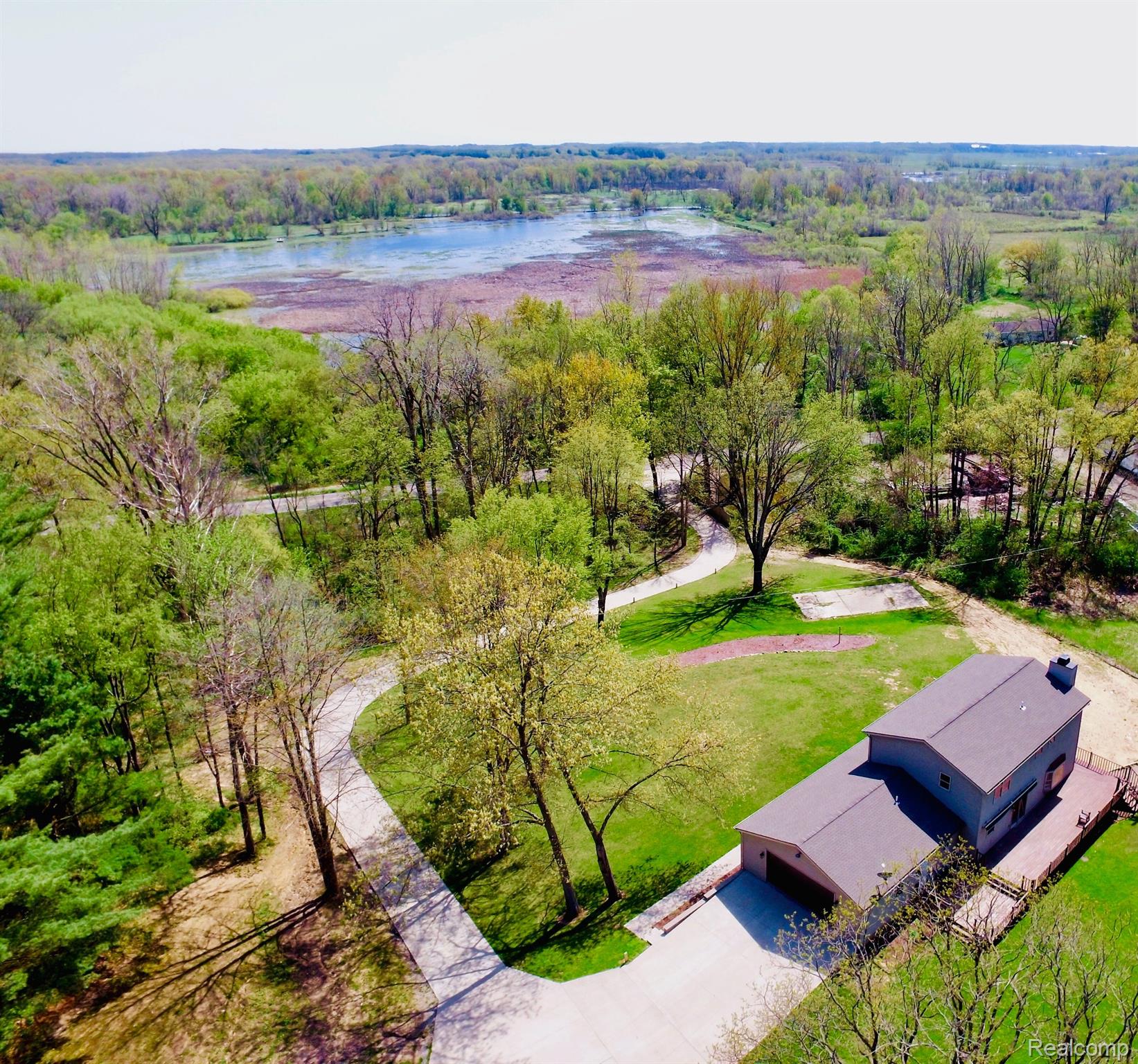 6562 Hawkins Road Jackson, MI 49201 - Photo 8 of 58 Gallery Image 8