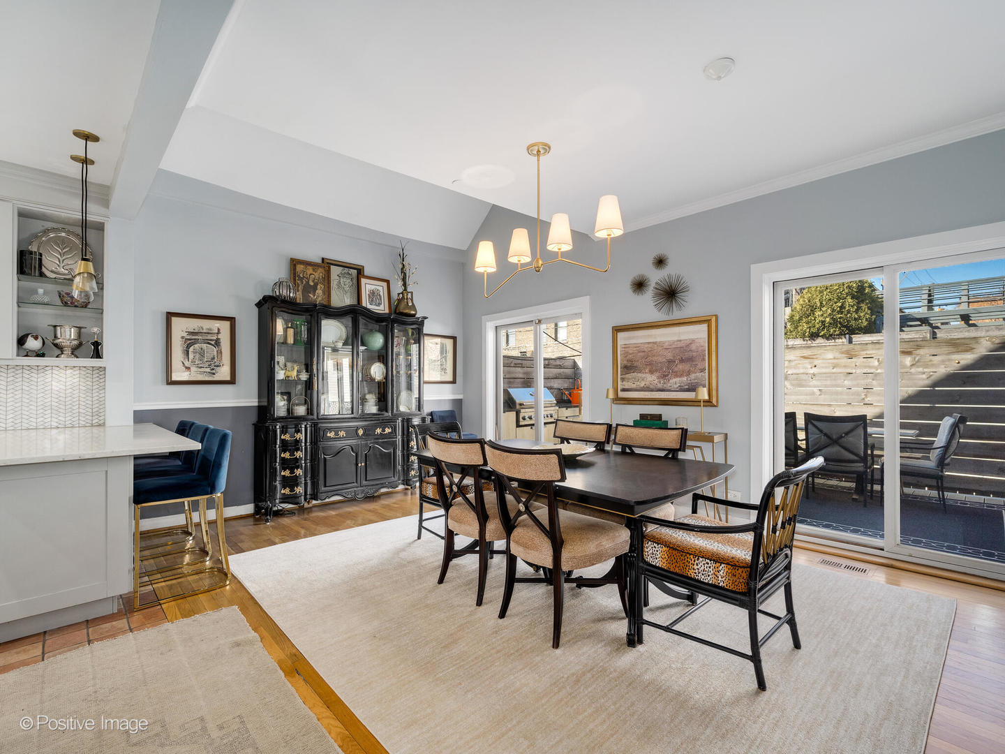 3430 North Elaine Place, Unit CH Chicago, IL 60657 - Photo 10 of 46 Gallery Image 10