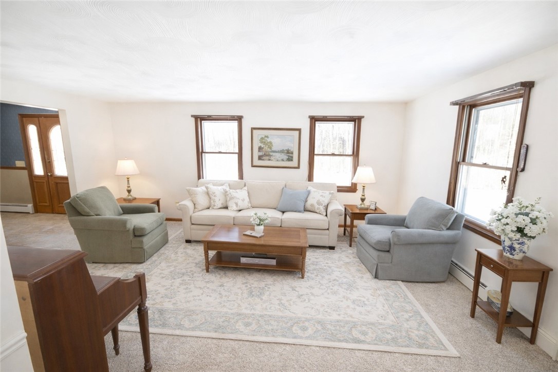 4600 Witherden Road Marion, NY 14505 - Photo 20 of 50 Virtual staged living room