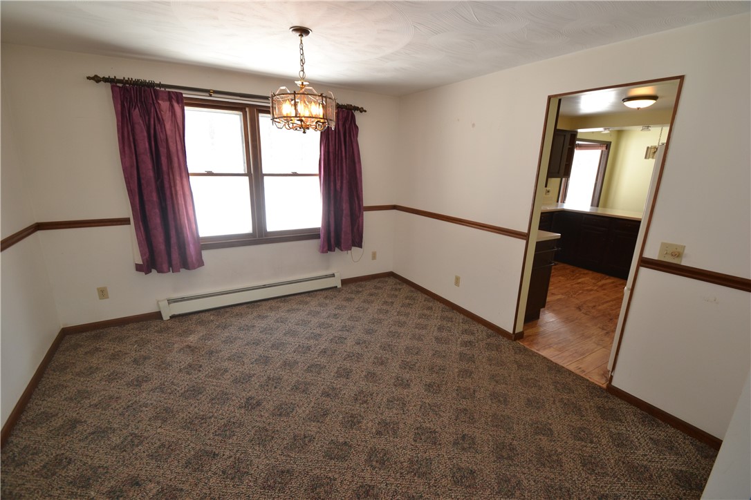 4600 Witherden Road Marion, NY 14505 - Photo 21 of 50 Dining room