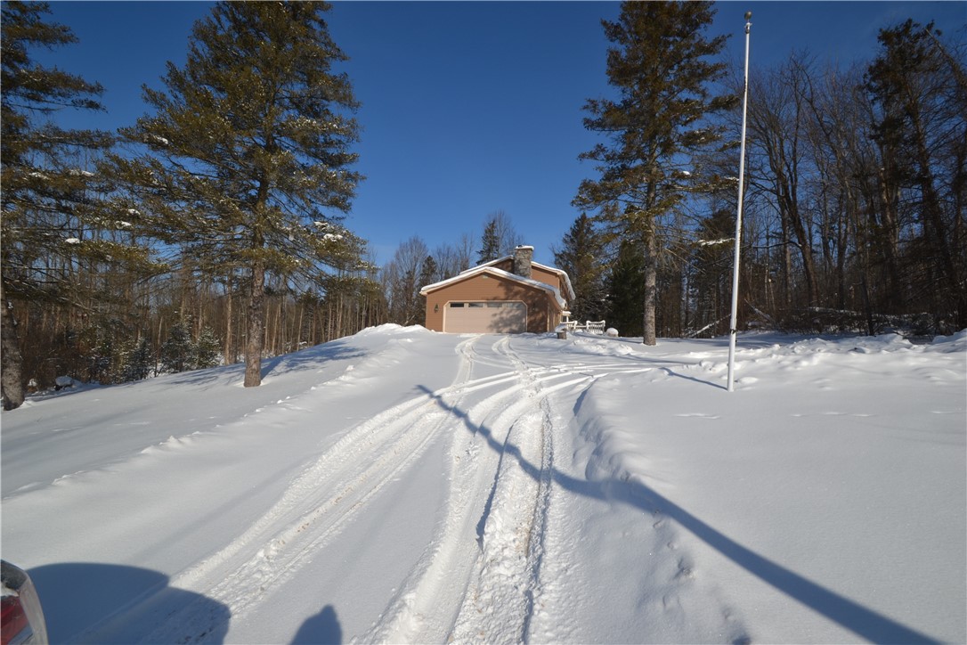 4600 Witherden Road Marion, NY 14505 - Photo 3 of 50 Driveway and turnaround