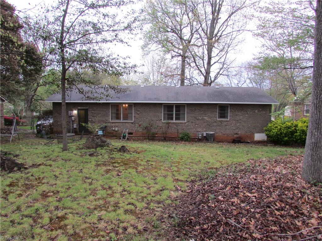 4614 Knightbridge Road Greensboro, NC 27455 - Photo 9 of 11 Gallery Image 9