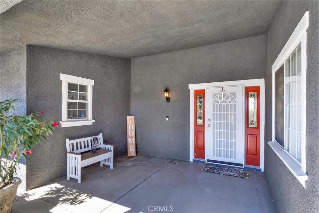 12949 Choco Road Apple Valley, CA 92308 - Photo 9 of 50 a view of outdoor space and deck