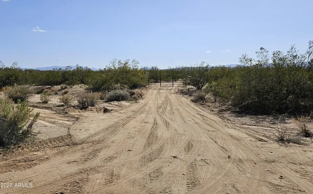 $199,900 | 21-f-1 West 21-f-1 W Silverado Parkway, Unit 21F1, Kingman, AZ 86401