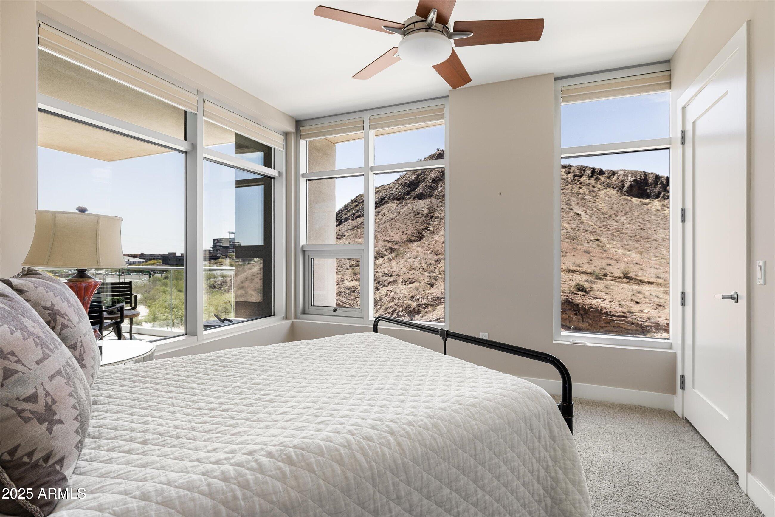 140 East Rio Salado Parkway, Unit 512 Tempe, AZ 85281 - Photo 32 of 41 a bedroom with a large bed and a window