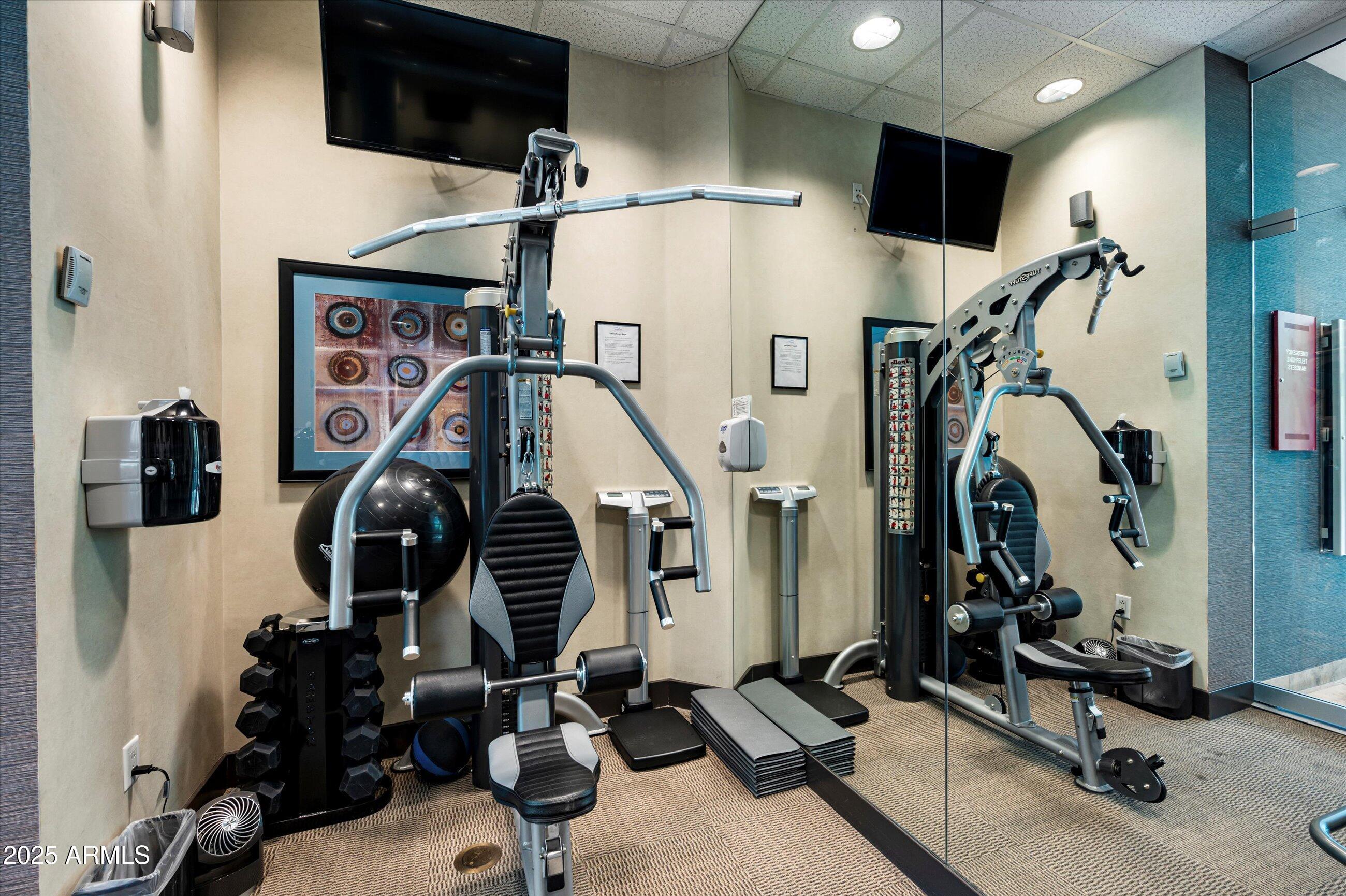 140 East Rio Salado Parkway, Unit 512 Tempe, AZ 85281 - Photo 38 of 41 a view of a room with gym equipment