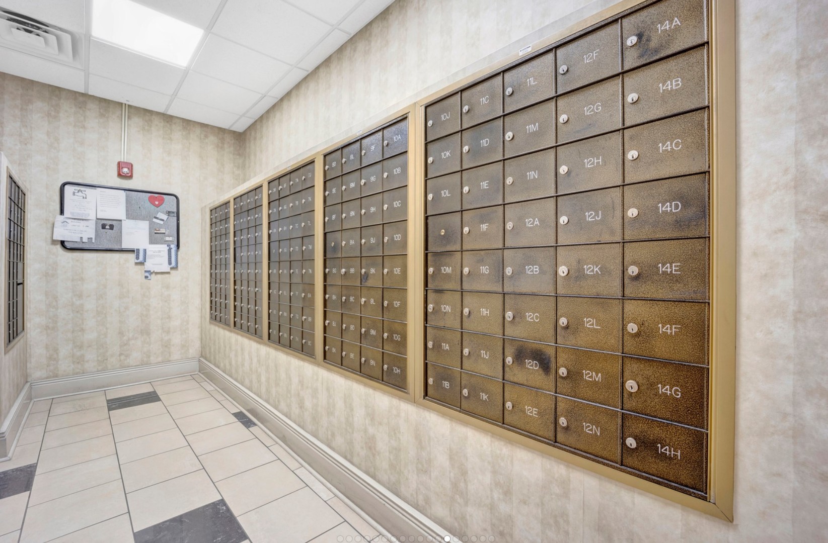 40 North Tower Road, Unit 10L Oak Brook, IL 60523 - Photo 20 of 22 Gallery Image 20