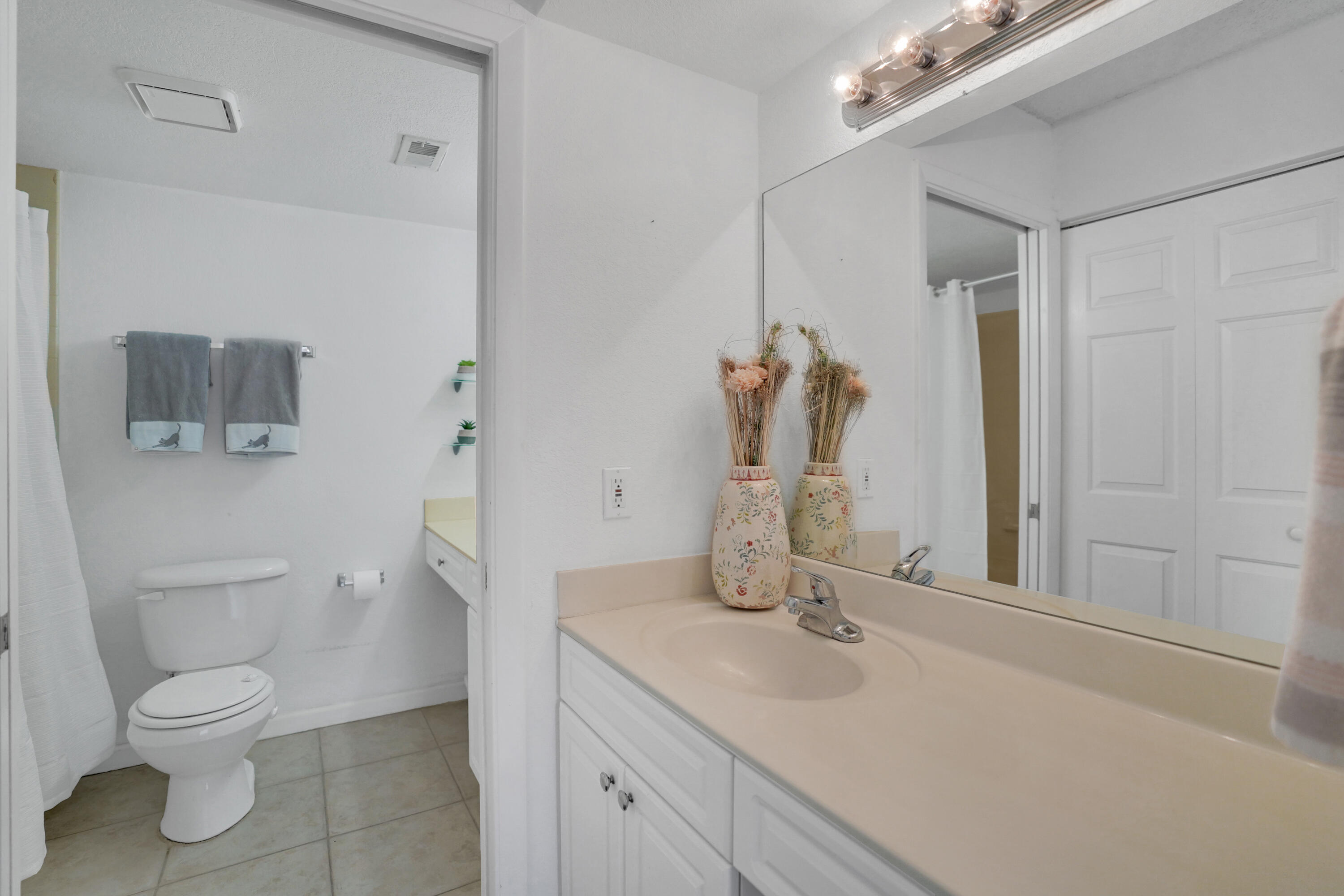 8099 Severn Drive, Unit A Boca Raton, FL 33433 - Photo 22 of 44 DSC09164