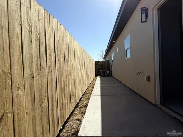 $1,350 | 2601 Bliss, Unit 3, Edinburg, TX 78539