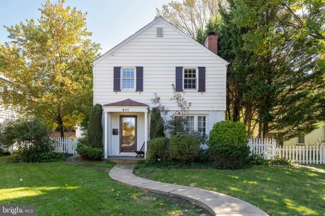 $348,000 | 311 Woodbourne Avenue, Baltimore, MD 21212