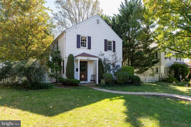 $348,000 | 311 Woodbourne Avenue, Baltimore, MD 21212