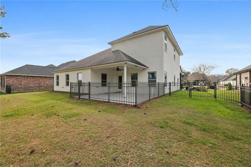 23380 Noble Oak Drive Springfield, LA 70462 - Photo 26 of 32