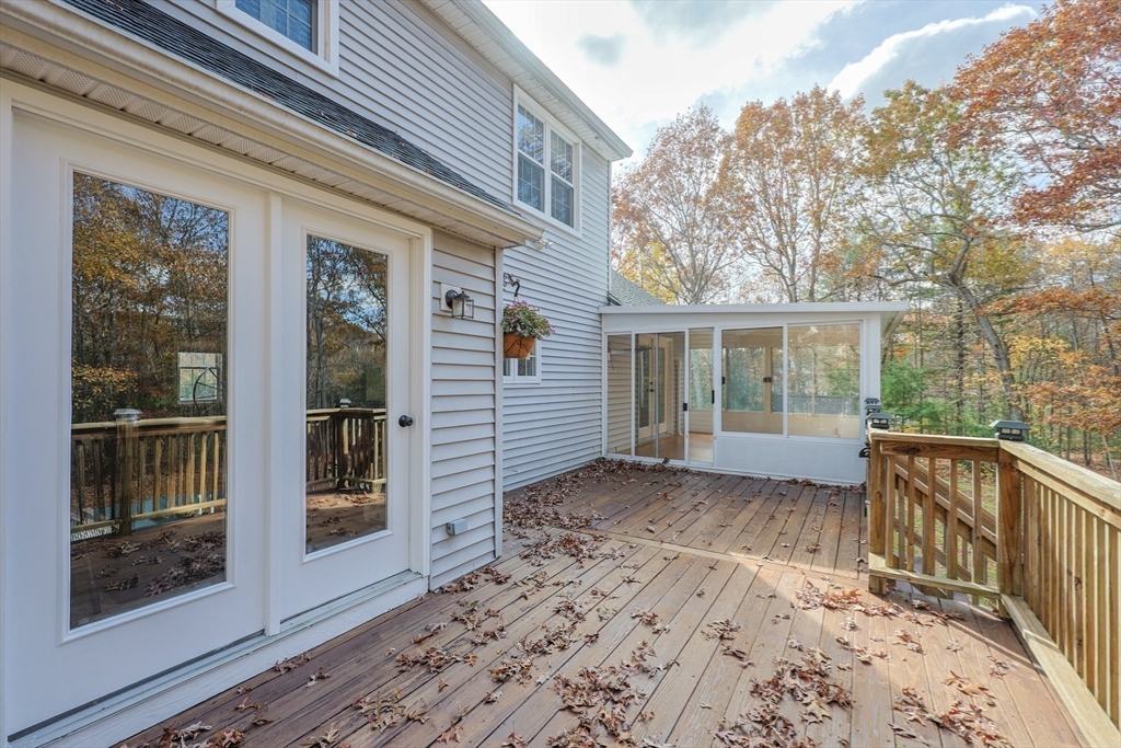 59 Old Farm Road Douglas, MA 01516 - Photo 32 of 41