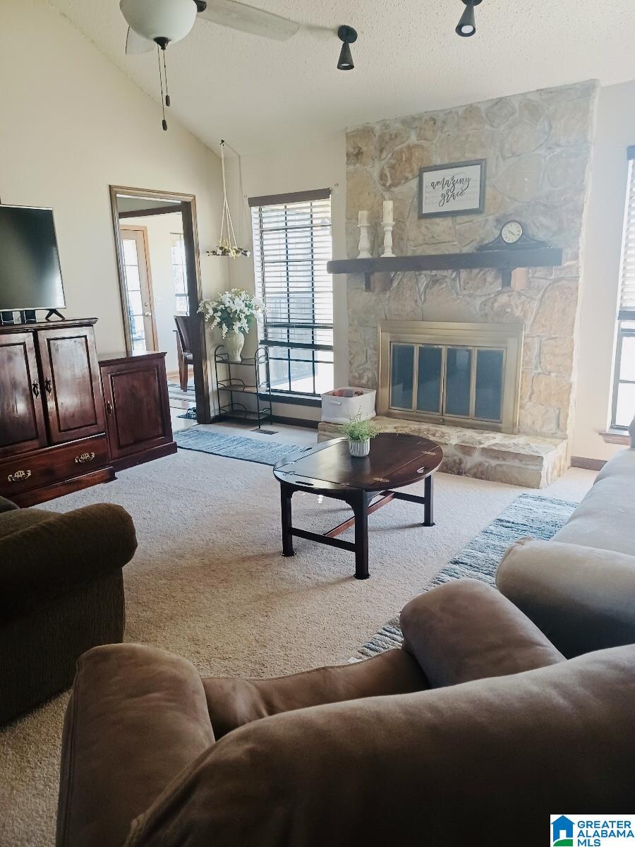 1645 Caribbean Circle Alabaster, AL 35007 - Photo 4 of 5