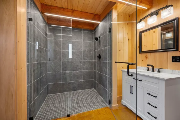 $499,000 | 8 River Road, Detroit, ME 04929