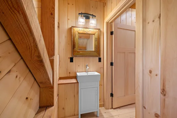 $499,000 | 8 River Road, Detroit, ME 04929