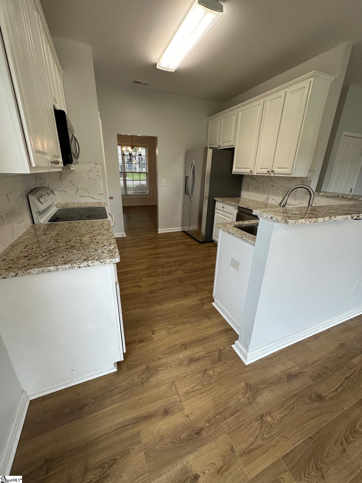 205 Catalan Street Greenville, SC 29607 - Photo 7 of 28